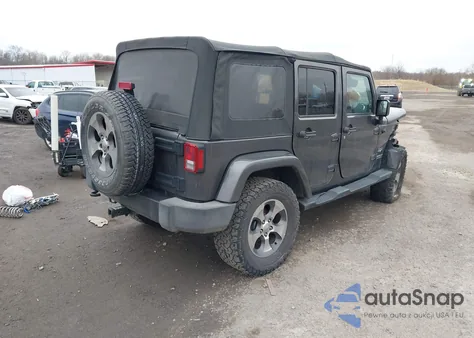 2017 Jeep Wrangler Unlimited Sahara 4X4 z USA, uszkodzony, nr VIN 1C4BJWEG1HL563793